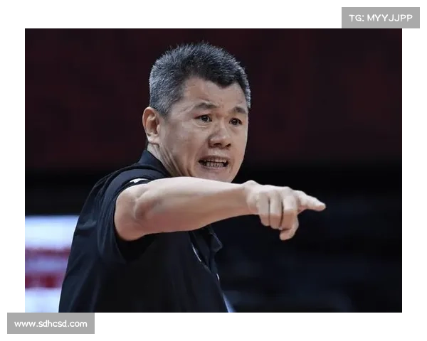 拉梅尔鲍尔三球绰号的由来与其对篮球文化的深远影响